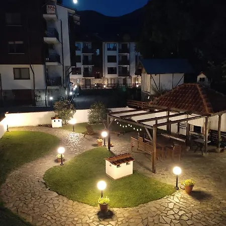 Cedar 42 * Bansko