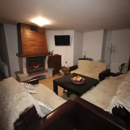 Cedar 42 Apartmán *