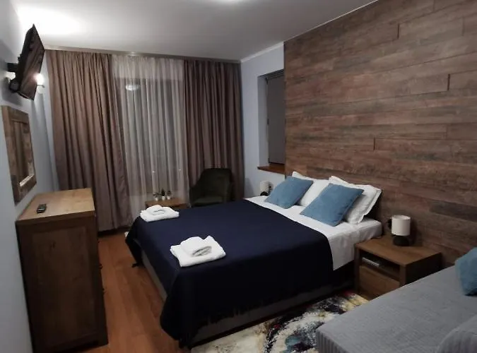 Apartment Cedar 42 *